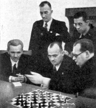http://www.chesshistory.com/winter/pics/cn3527_frank5.jpg