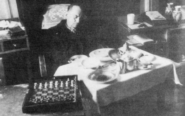 Alexander Alekhine (Part 1): The Game of Death 