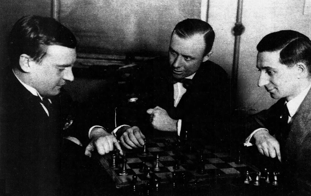 An Alekhine Blindfold Game by Edward Winter