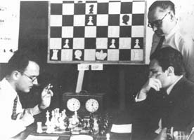 Skinner & Verhoeven - Alexander Alekhine's Chess Games, 1902-1946