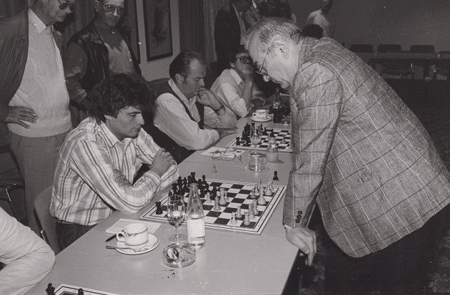 Viktor Korchnoi, chess player and cold war defector, 1931-2016